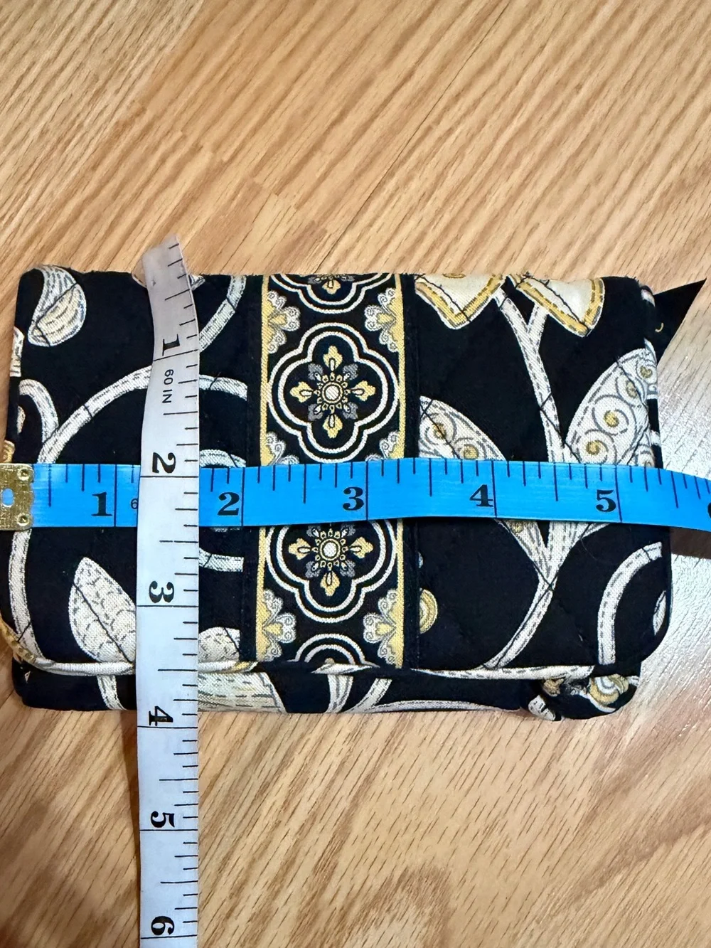 Vera Bradley adorable id wallet